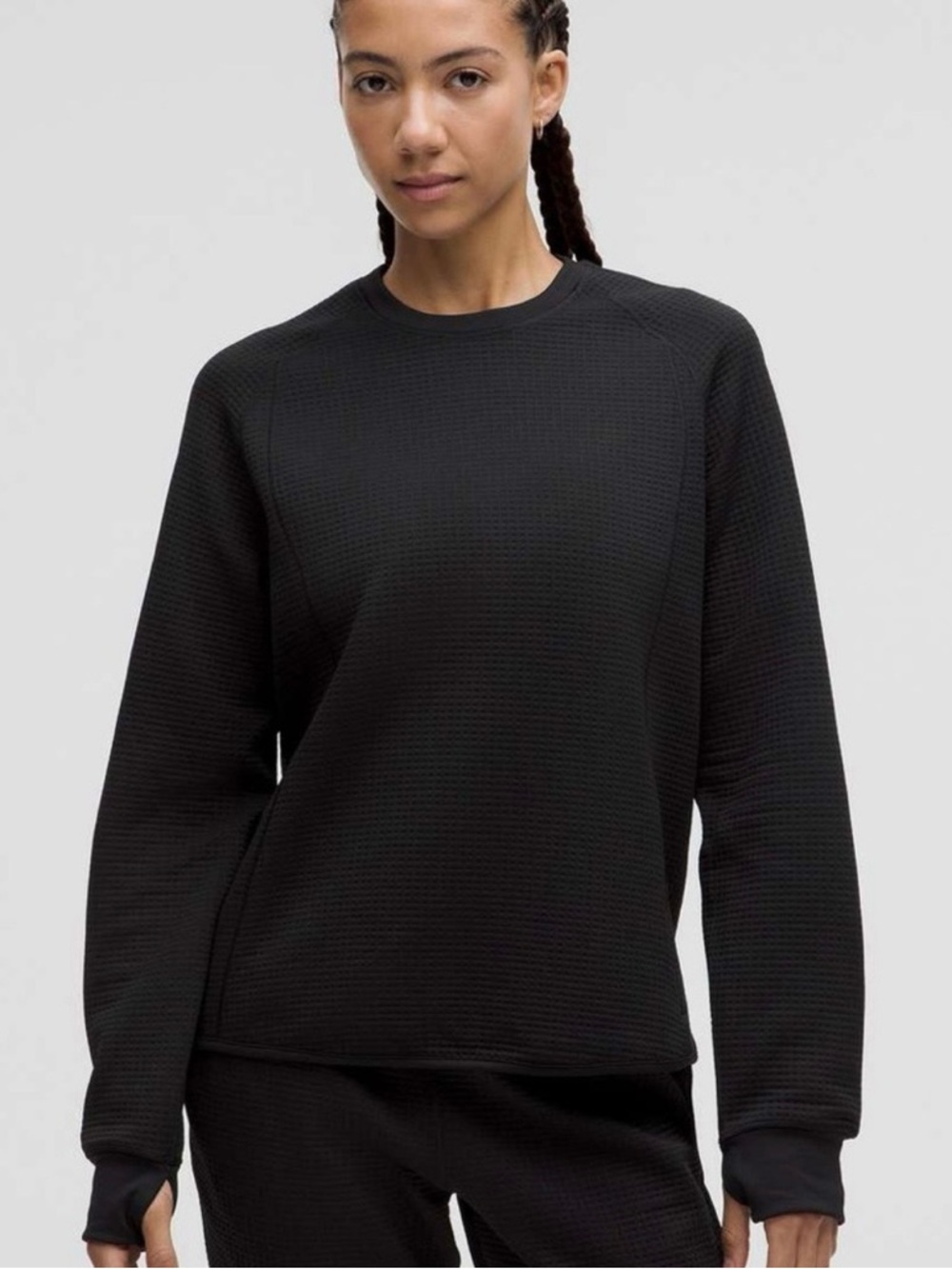 Lululemon Women's Black Crewneck Long-Sleeve Top